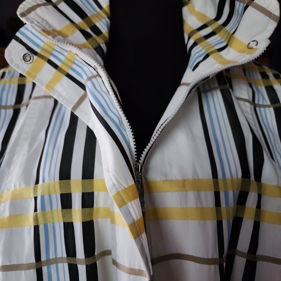 ABBIE MAGS Plaid Zip up Spring/Rain Coat Size Large - Picture 7 of 10